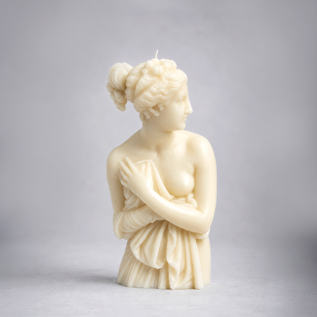 Venere-Italica-Handmade-Sculptural-Soy-Wax-Candle - warm warren london handmade artisanal soy wax clean burn vegan large Venere Italica Women statue candle