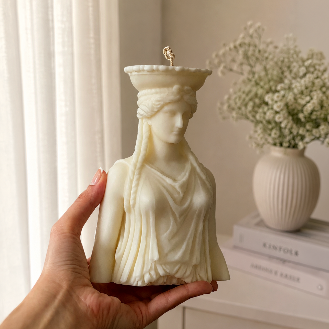 Caryatid Bust - Large Sculpture Candle. Luxury handcrafted sculptural soy wax candle by Warm Warren London, designed for modern and timeless interiors. Uniq, luxury gift.
