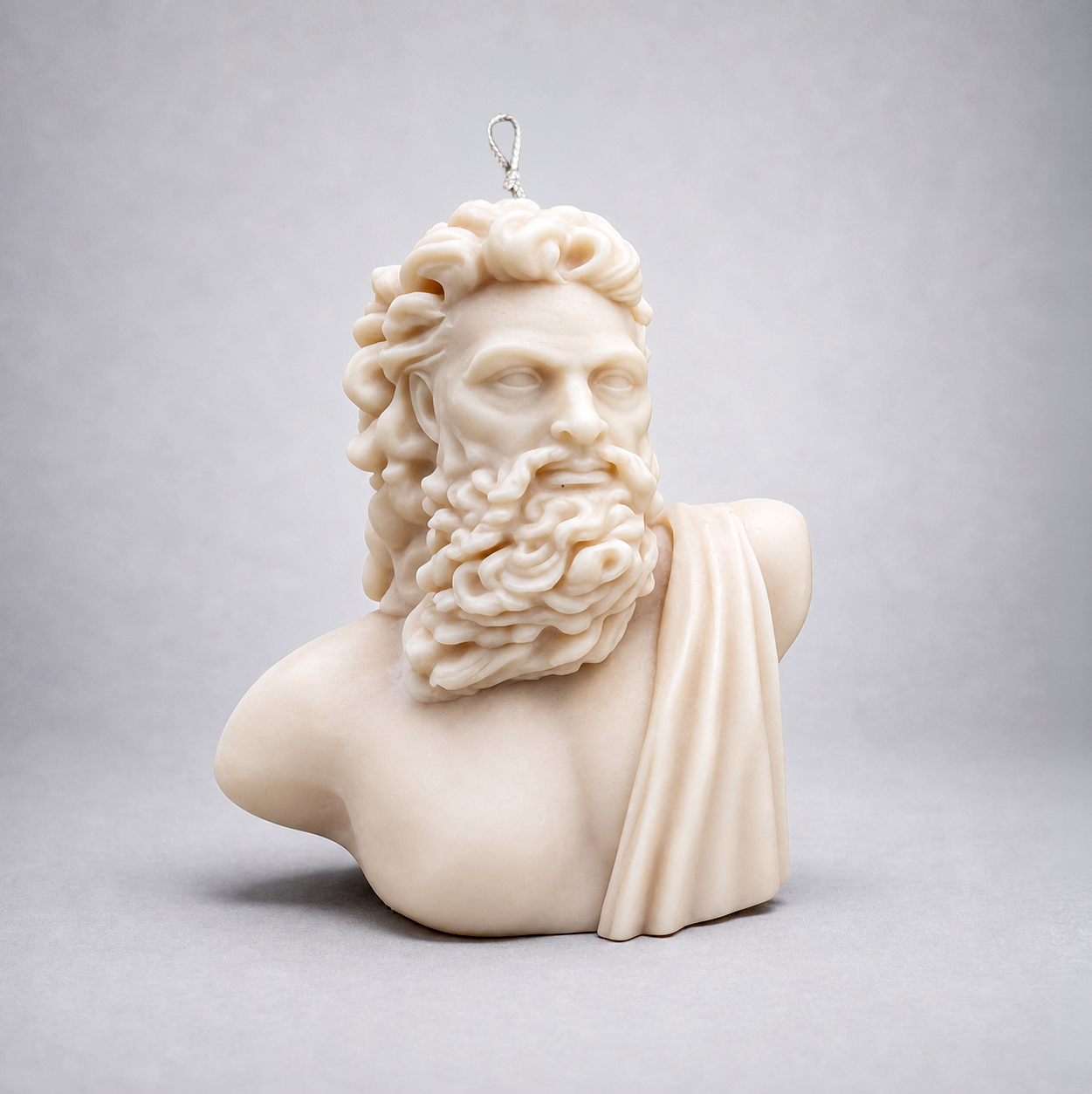 Zeus Bust – Large Sculpture Candle. Luxury handcrafted sculptural soy wax candle by Warm Warren London, designed for modern and timeless interiors. Uniq, luxury gift.