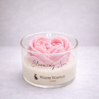 El Yapımı Pembe Gül ve Şakayık Cam Kavanoz Mum Hediye Seti – 3 Parça